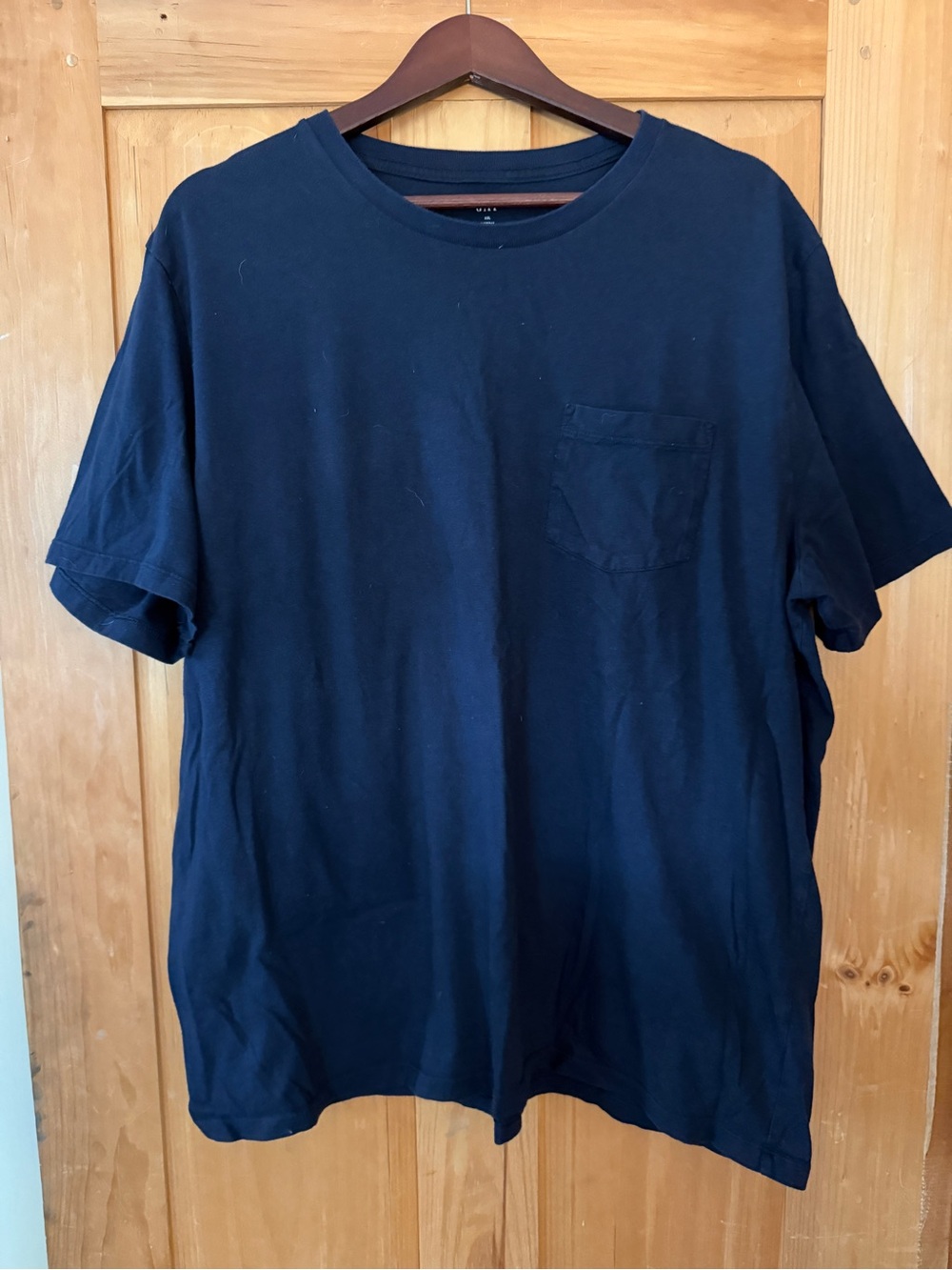 GAP Navy Short-Sleeve Pocket Crew Tee